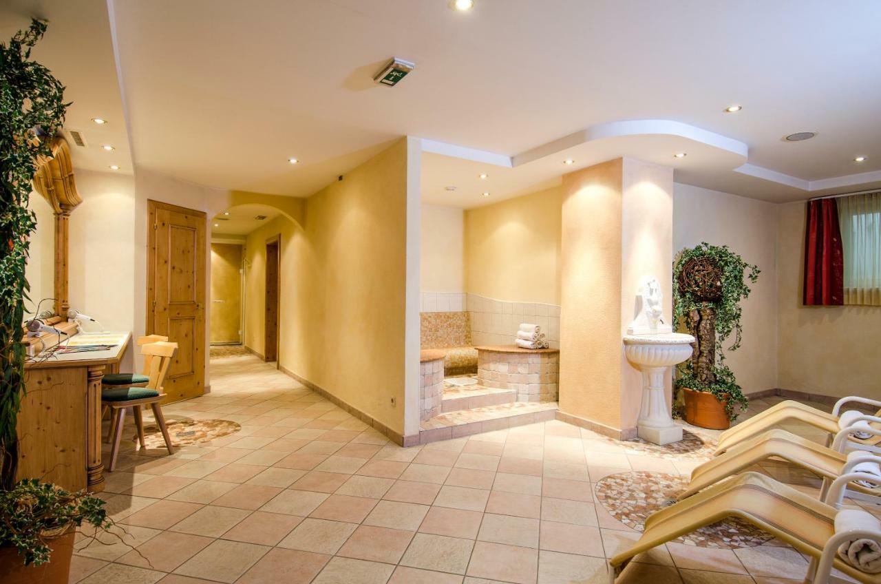 Hotel Garni Siegele - Inklusive Silvretta-Card Premium Ischgl Eksteriør bilde